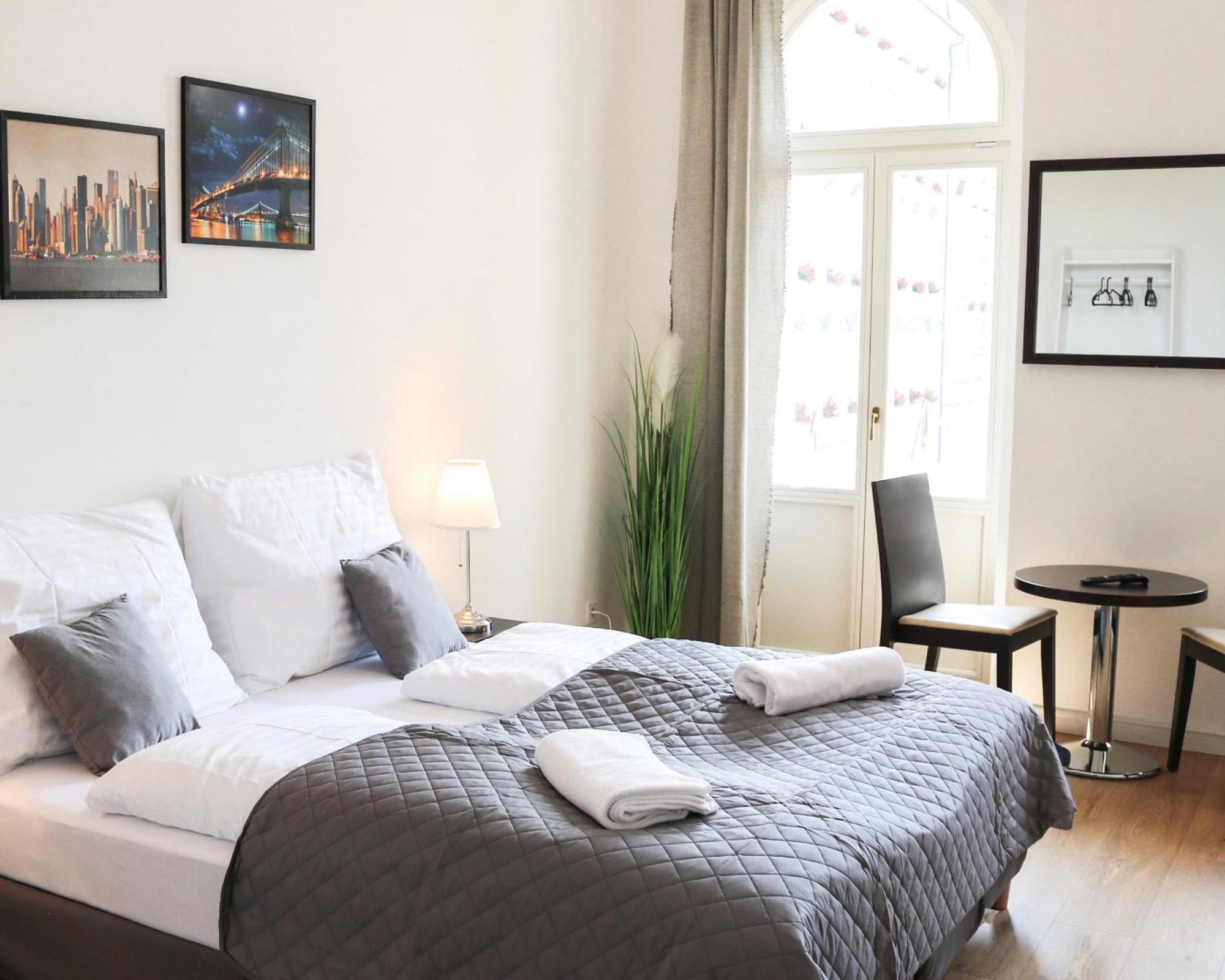 Rose Suites And Rooms Prague Extérieur photo
