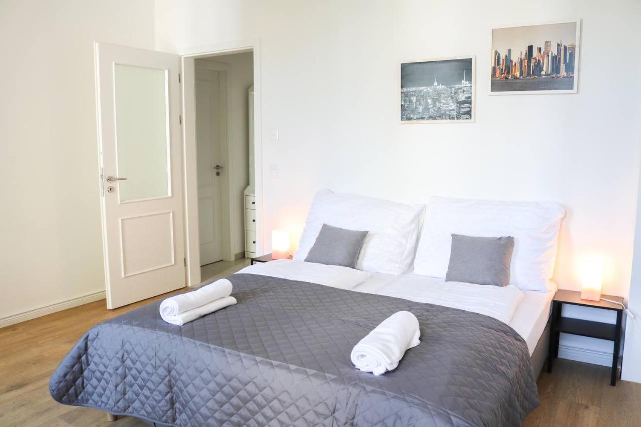 Rose Suites And Rooms Prague Extérieur photo