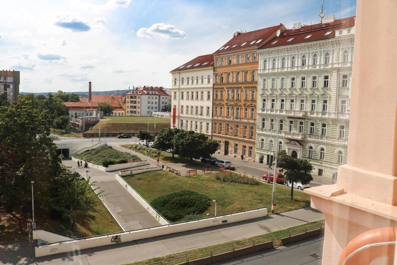 Rose Suites And Rooms Prague Extérieur photo